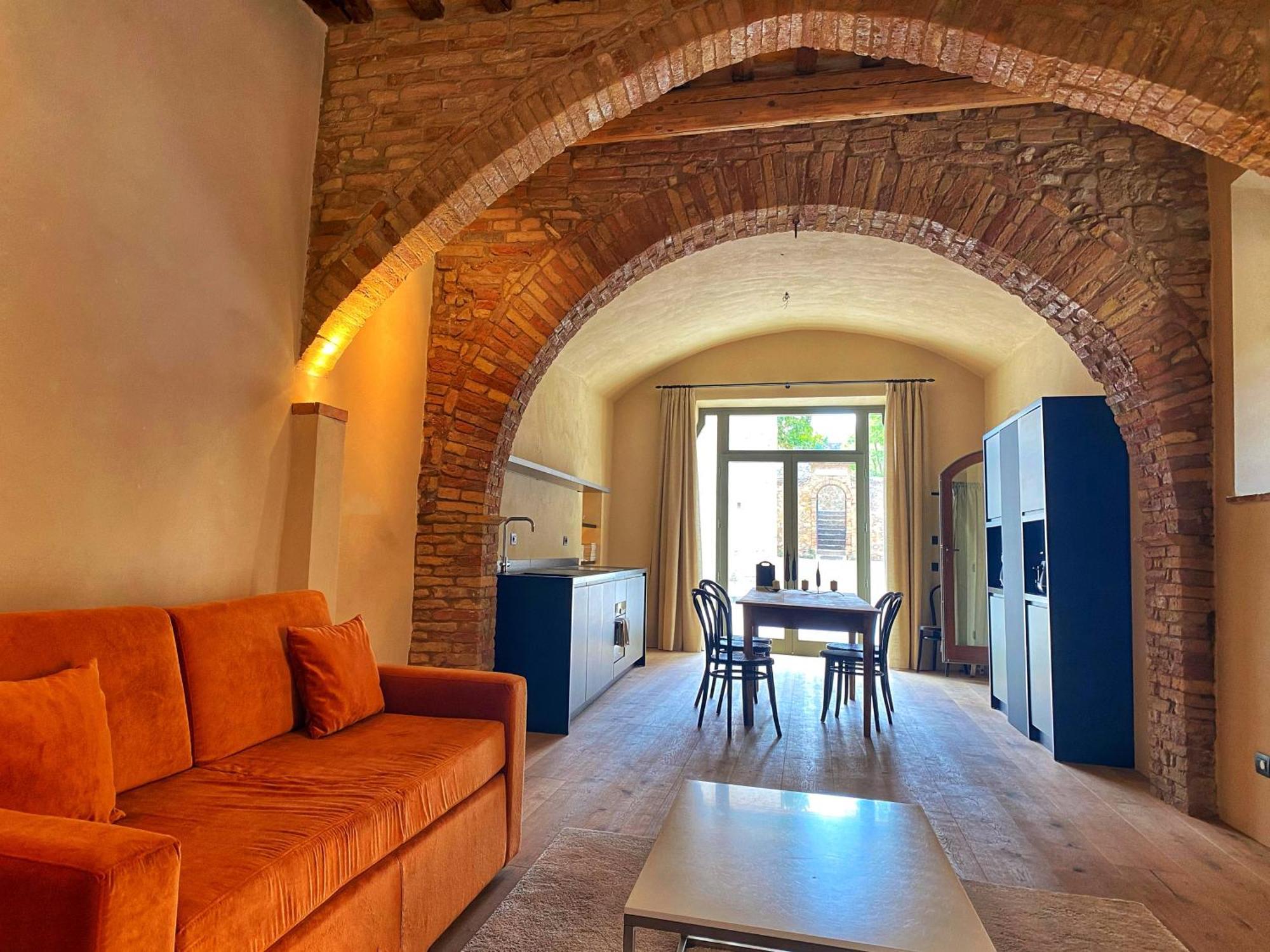 Locanda Della Scala San Quirico d'Orcia Luaran gambar